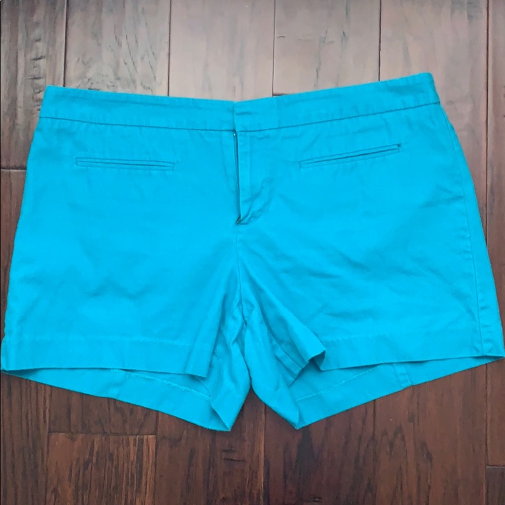 GAP shorts